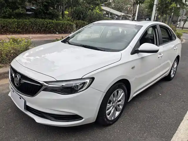 Buick Inslight 2022 — купить из Китая под заказ