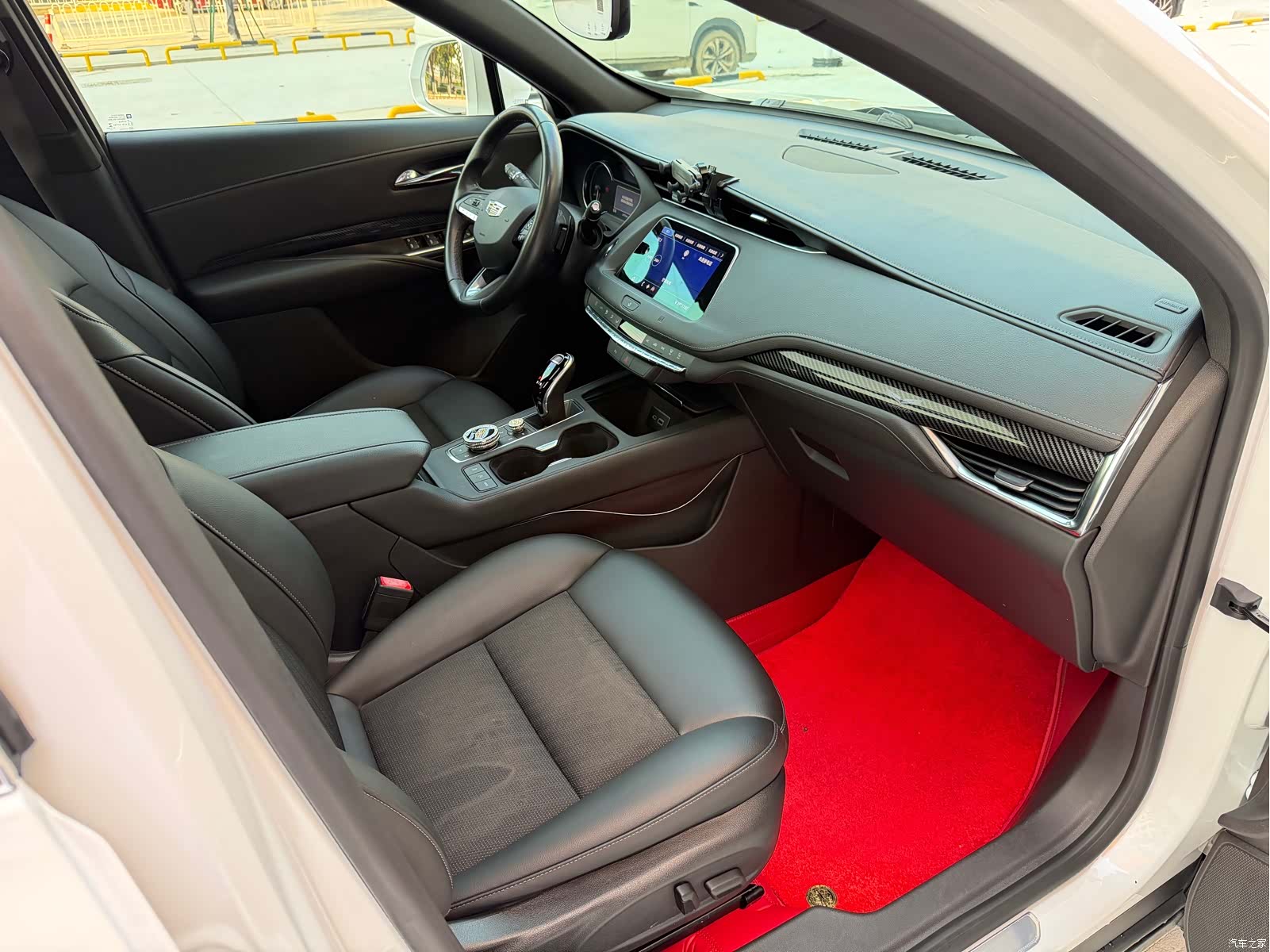 Cadillac XT4, 2020 9