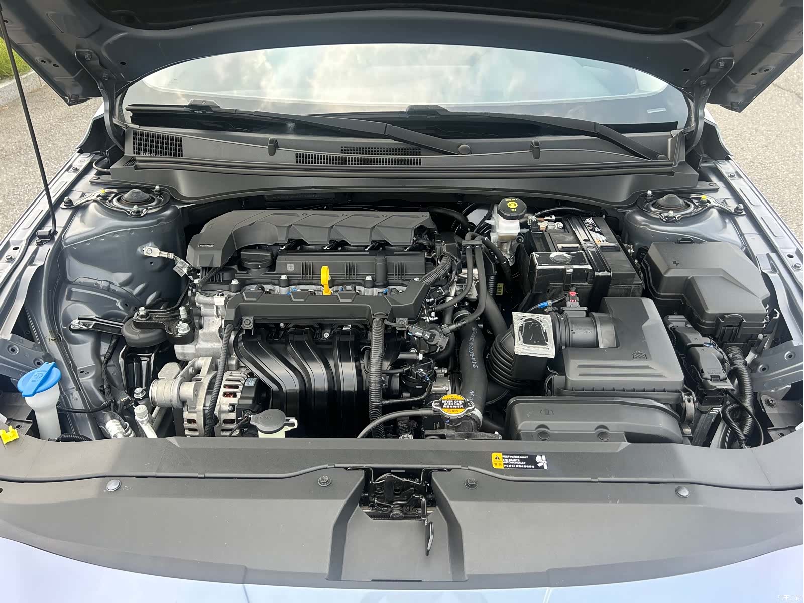 Hyundai Elantra, 2024 8