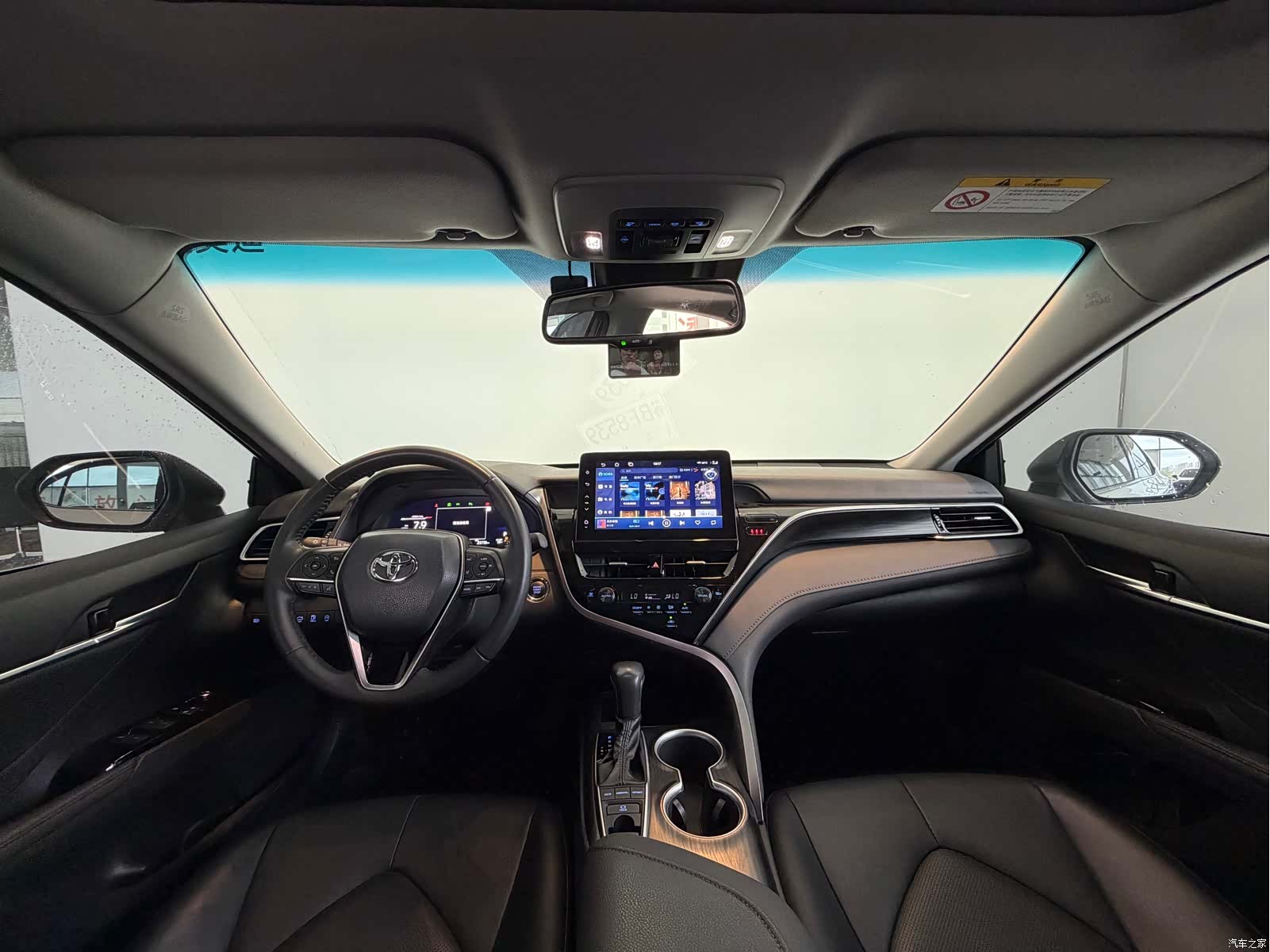 Toyota Camry, 2024 8