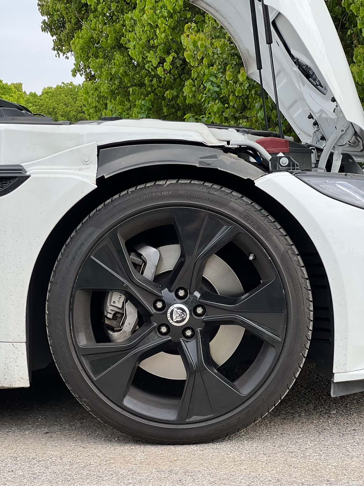 Jaguar F-TYPE, 2025 10