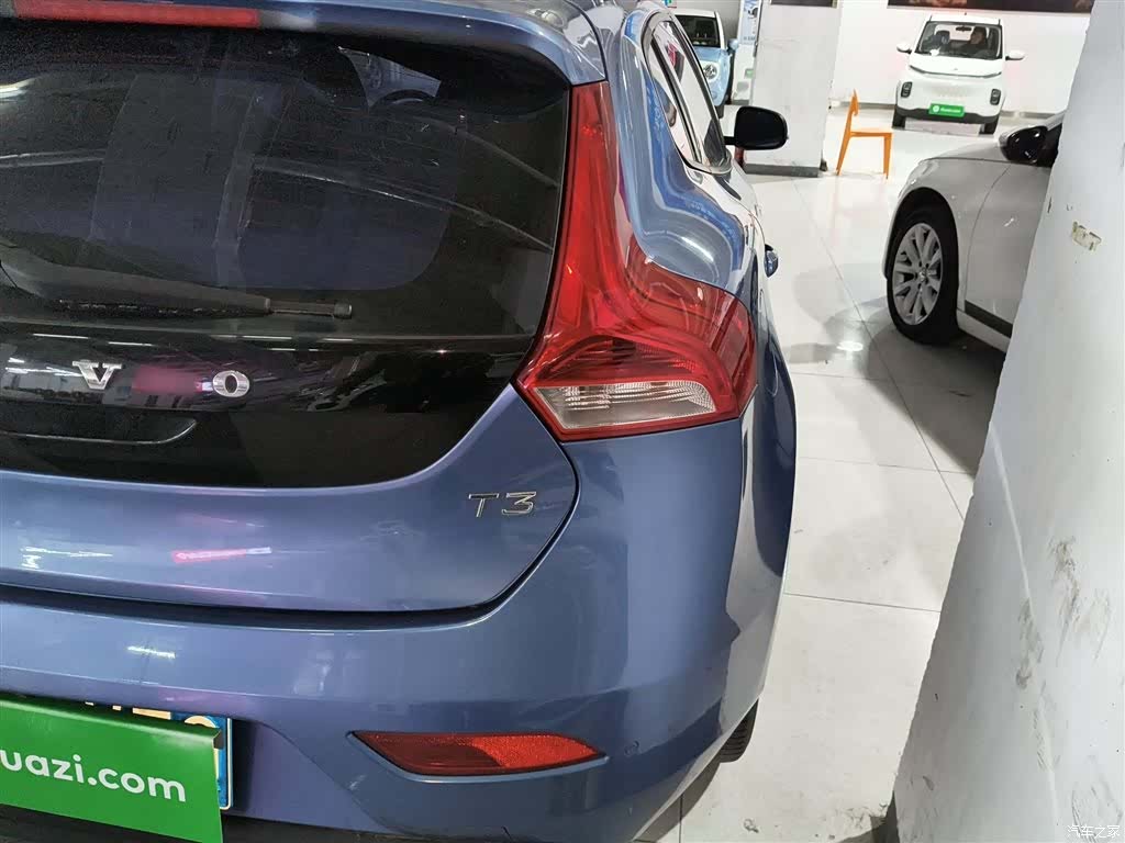 Volvo V40, 2016 24