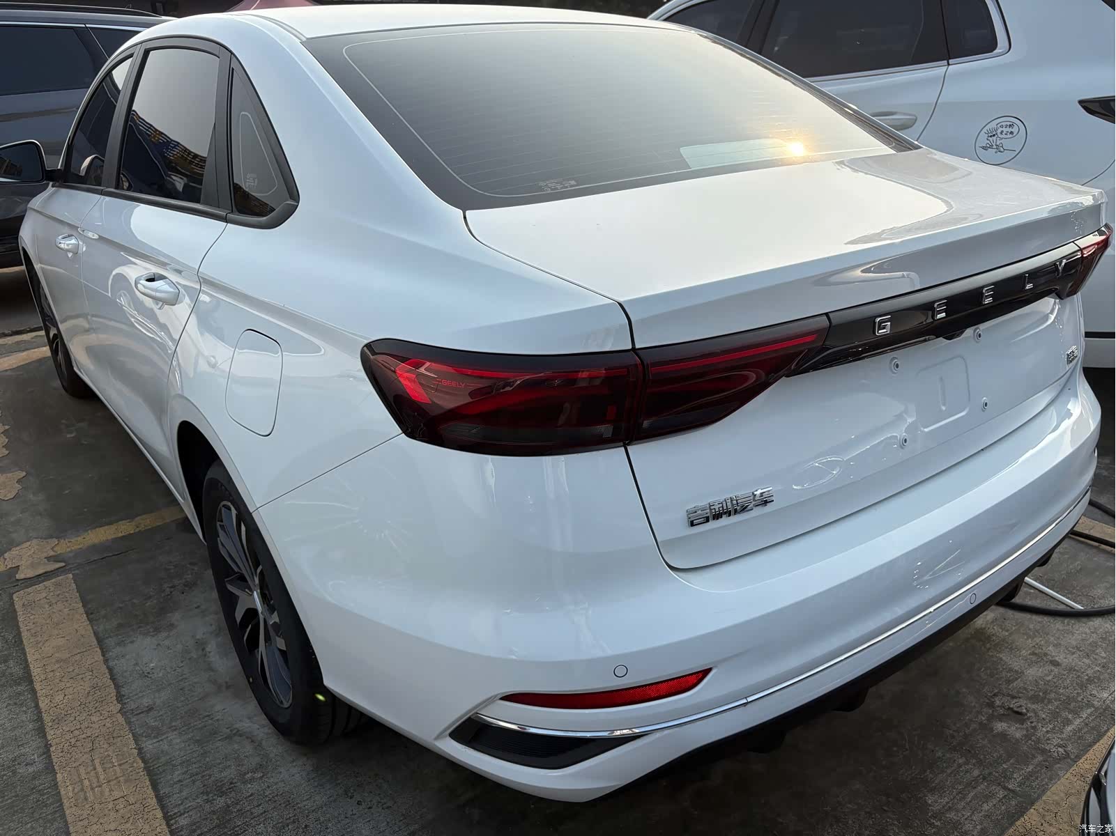 Geely Emgrand, 2025 13