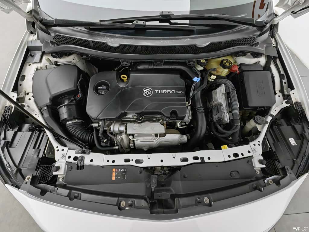 Buick Verano, 2018 6