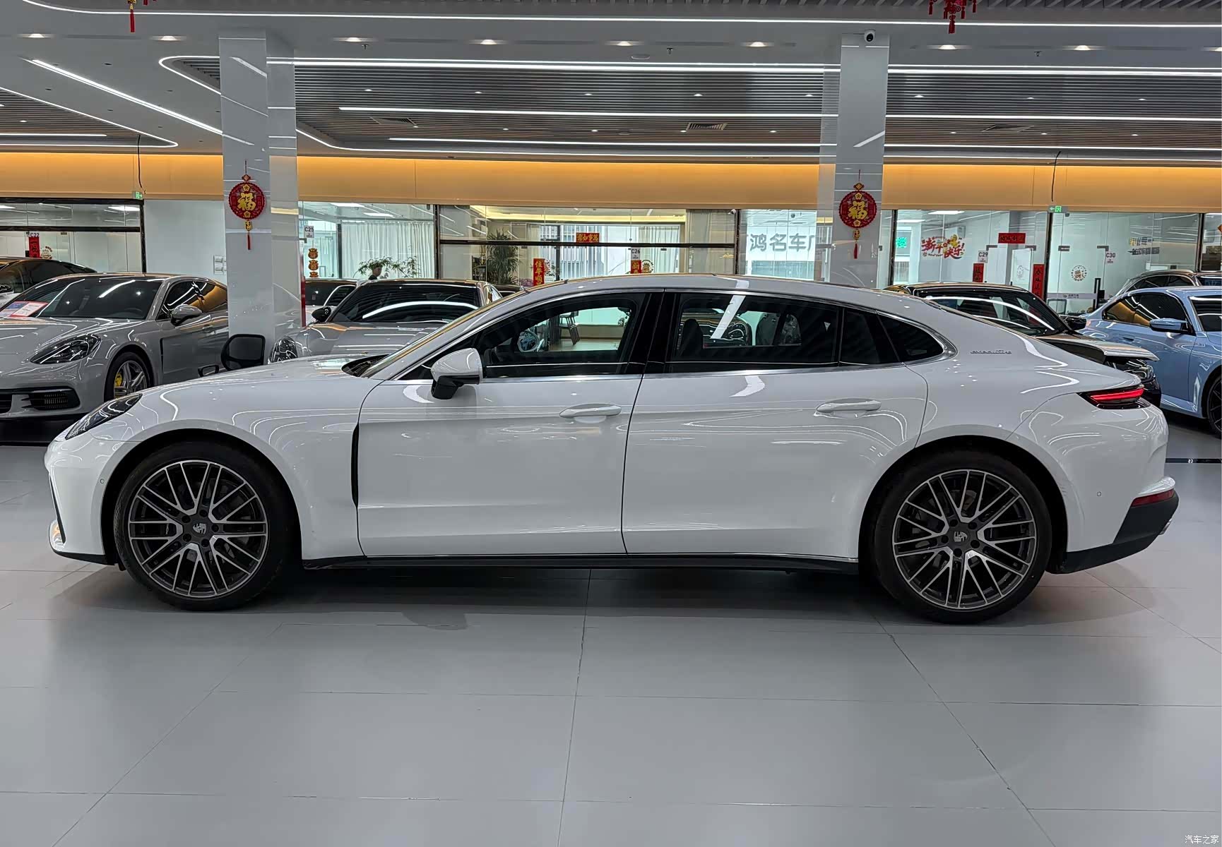 Porsche Panamera, 2026 7