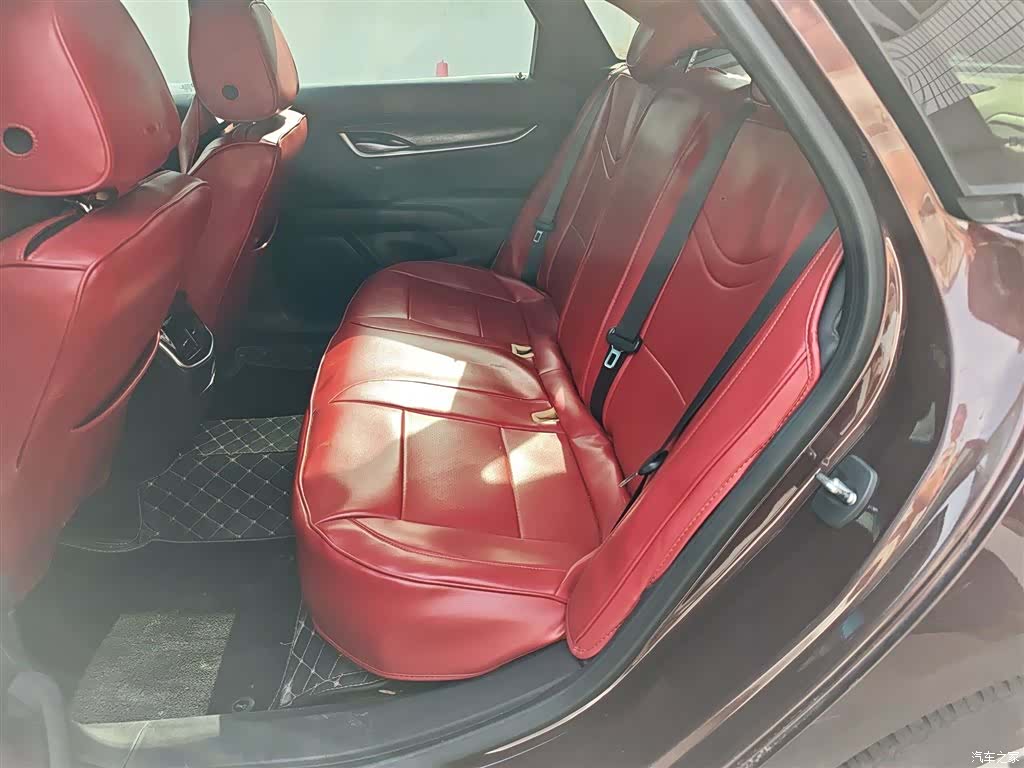 Cadillac XTS, 2019 15