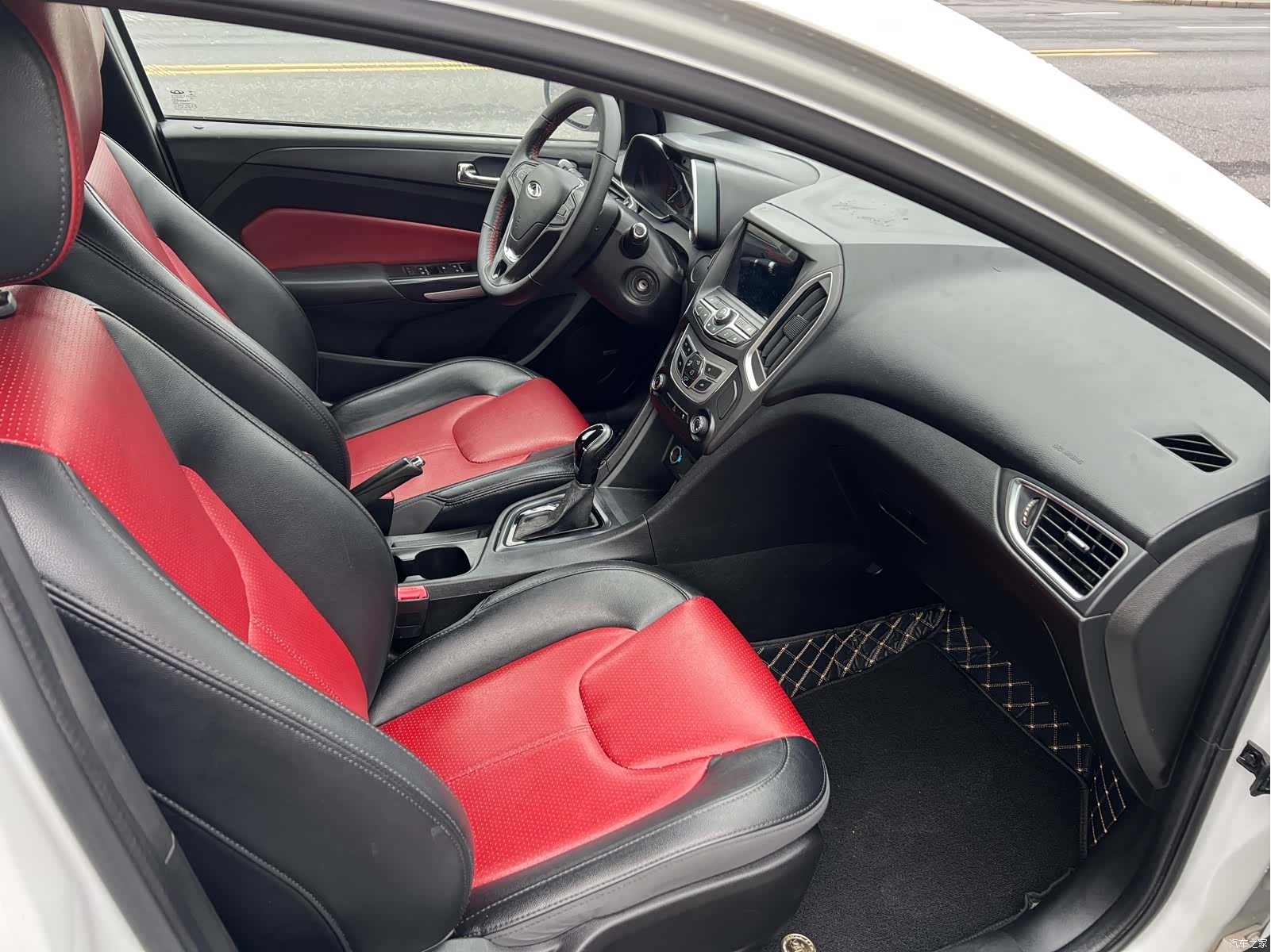 Chery 5, 2017 13