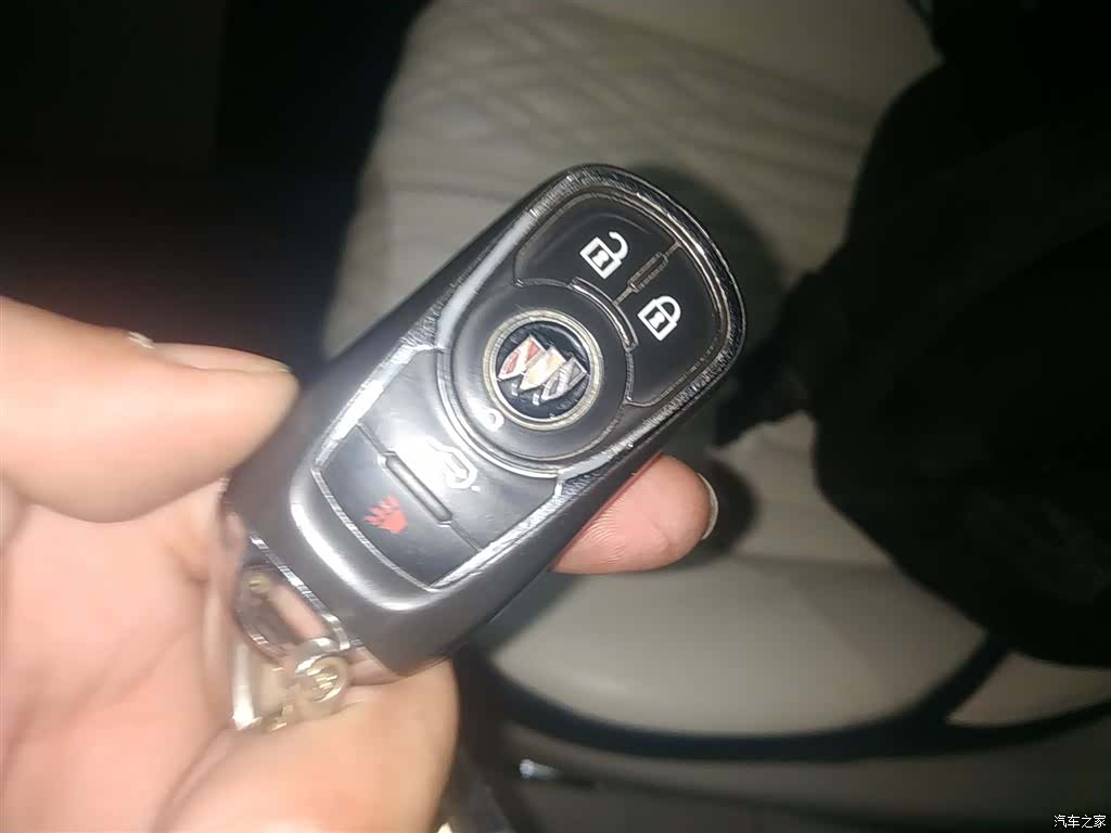 Buick GL8, 2021 9