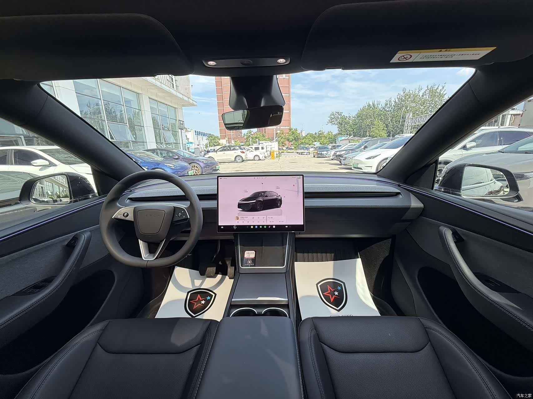 Tesla Model Y, 2026 13