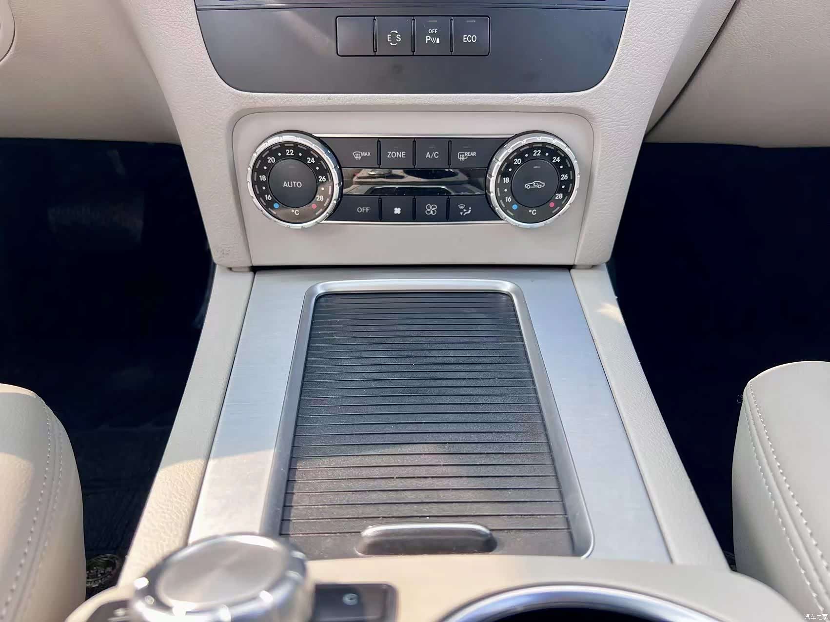 Mercedes-Benz GLK-Class, 2014 14