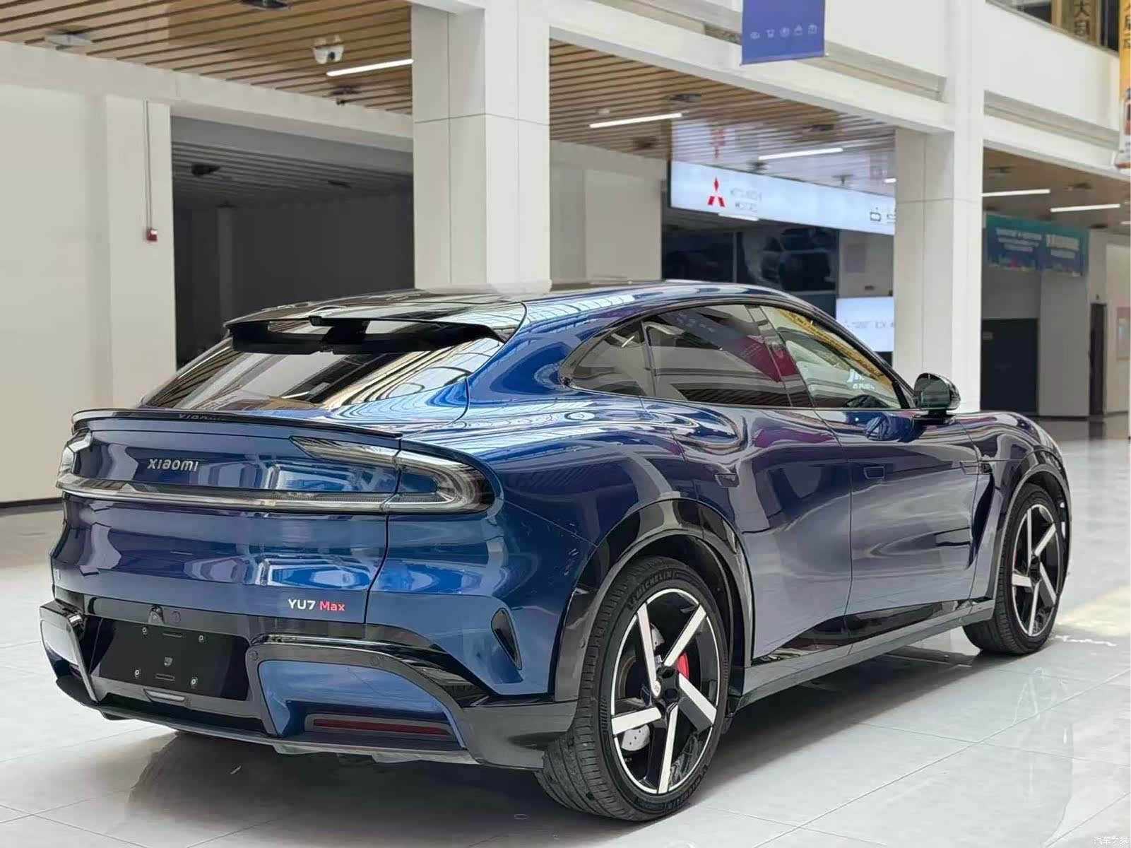 Xiaomi YU7, 2025 все фото