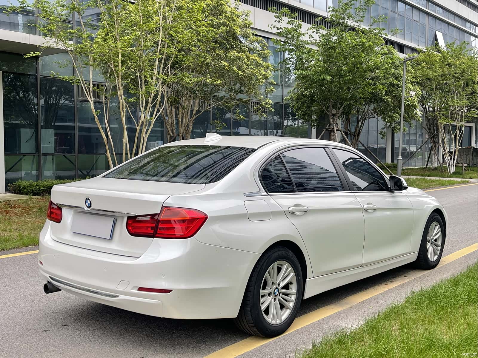 BMW 3 Series, 2014 7