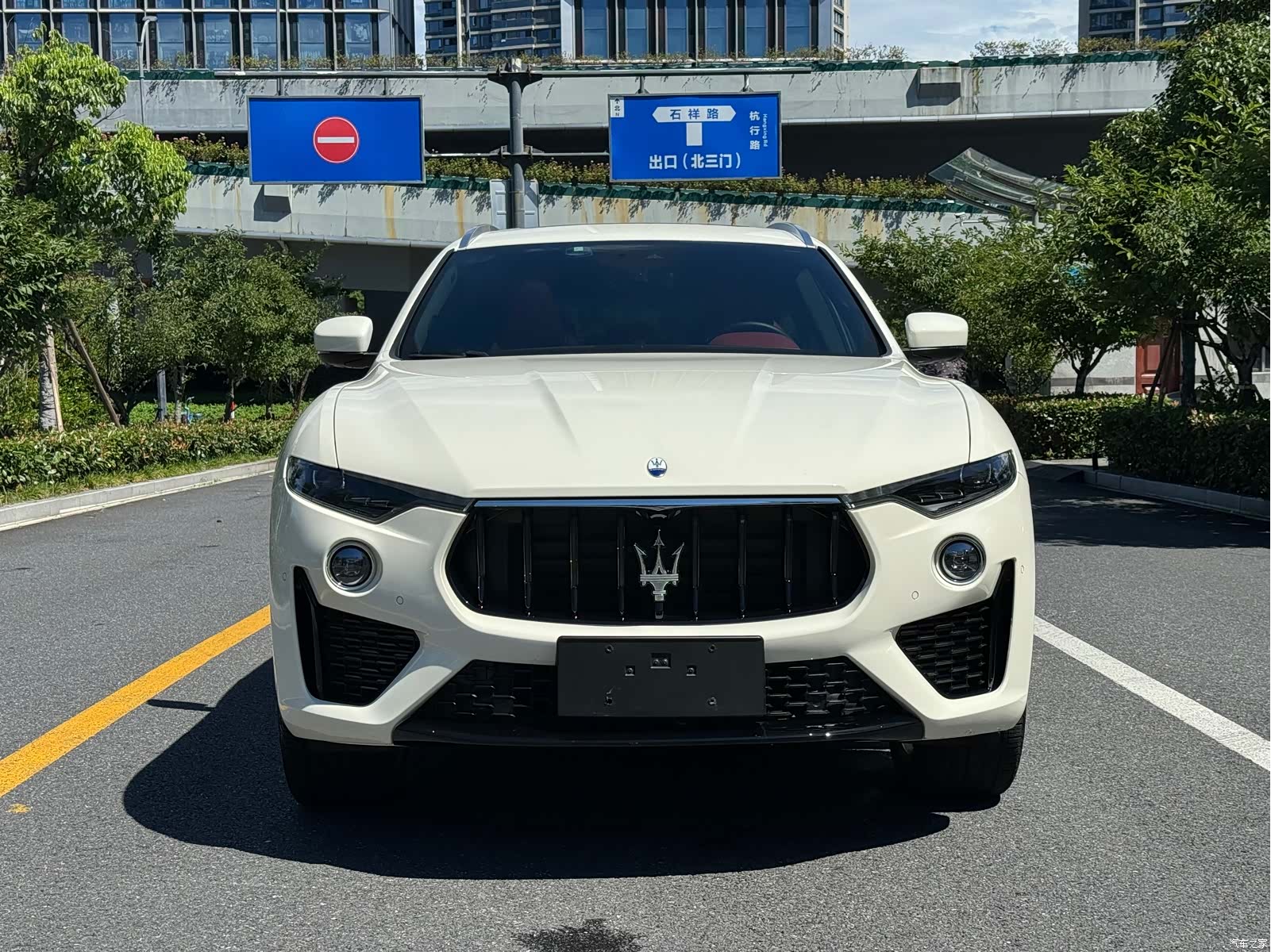 Maserati Levante, 2022 2