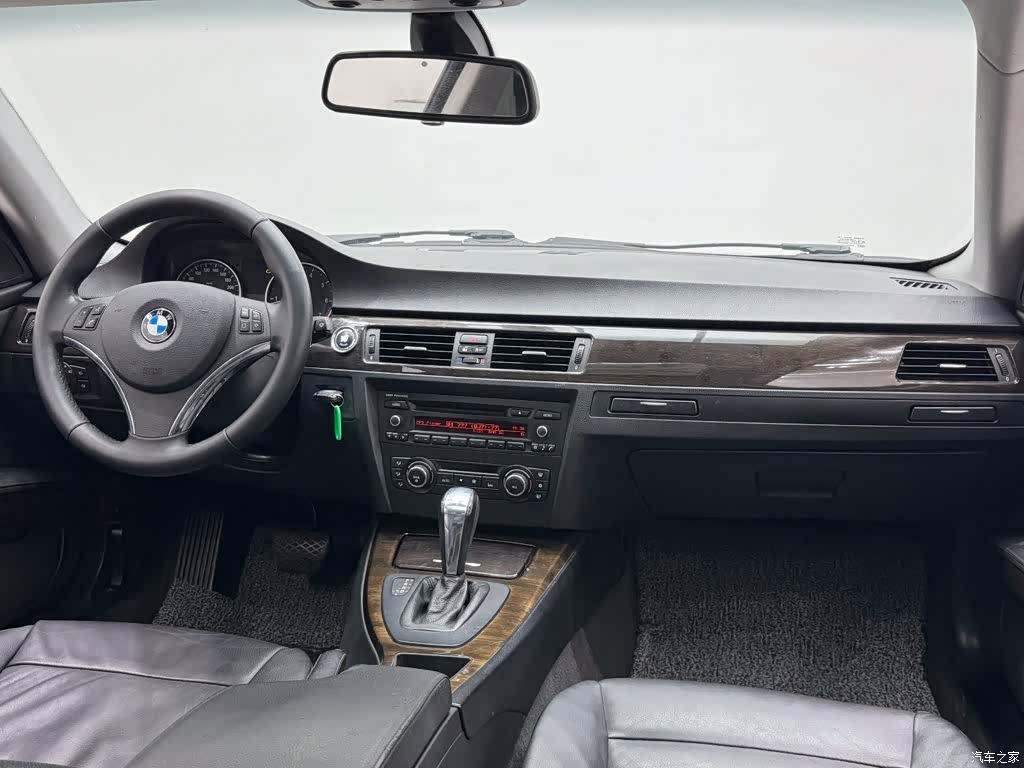 BMW 3 Series, 2013 12