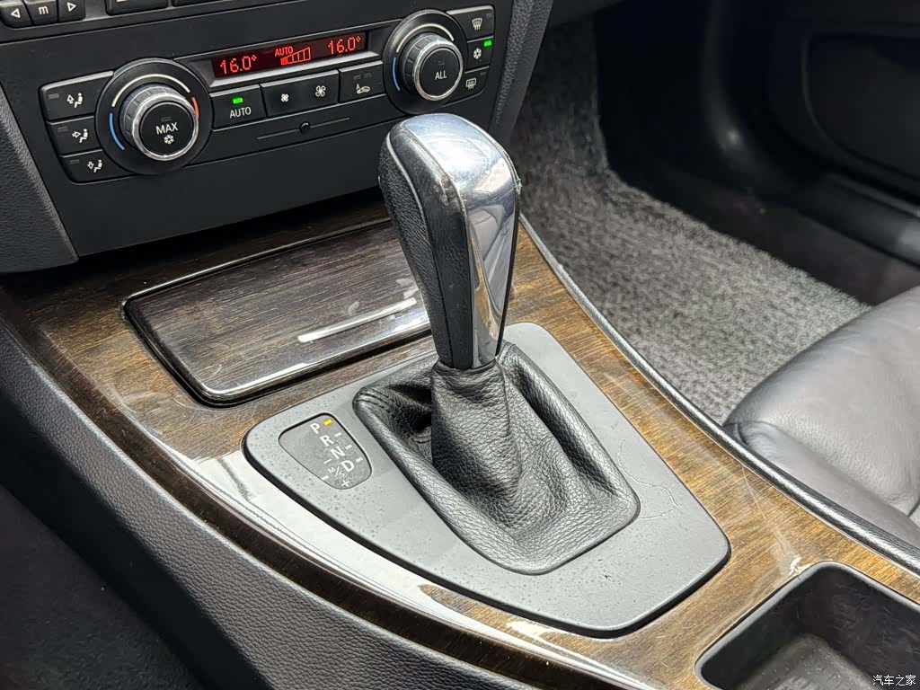 BMW 3 Series, 2013 10