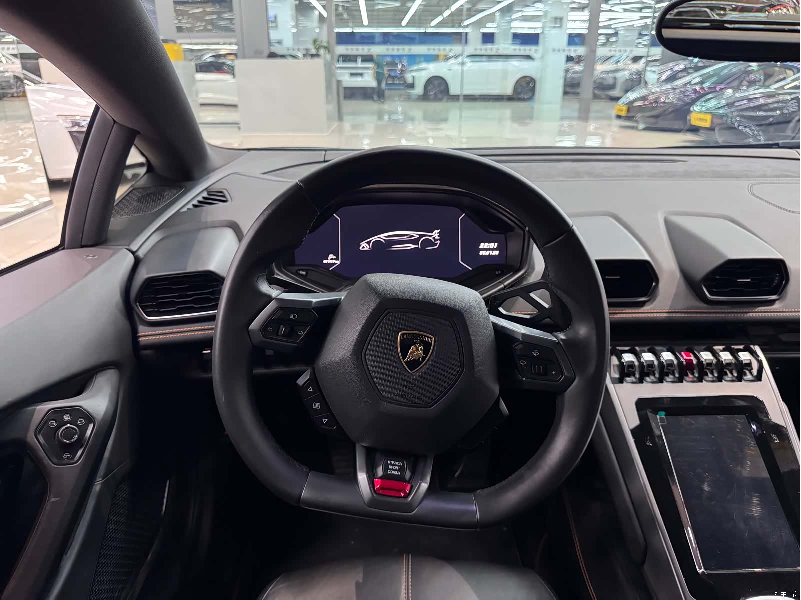 Lamborghini Huracán, 2015 4