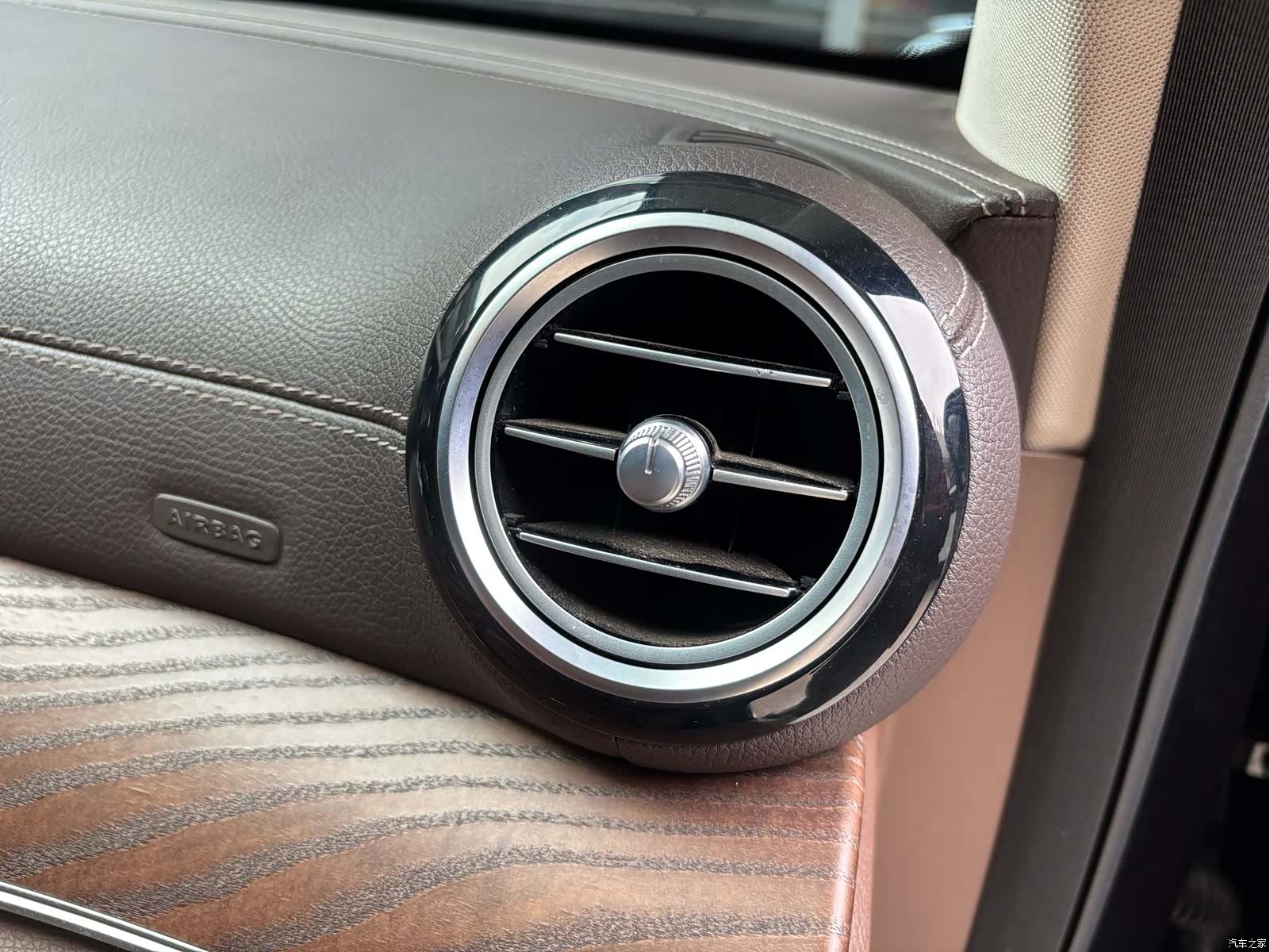 Mercedes-Benz E-Class, 2018 42