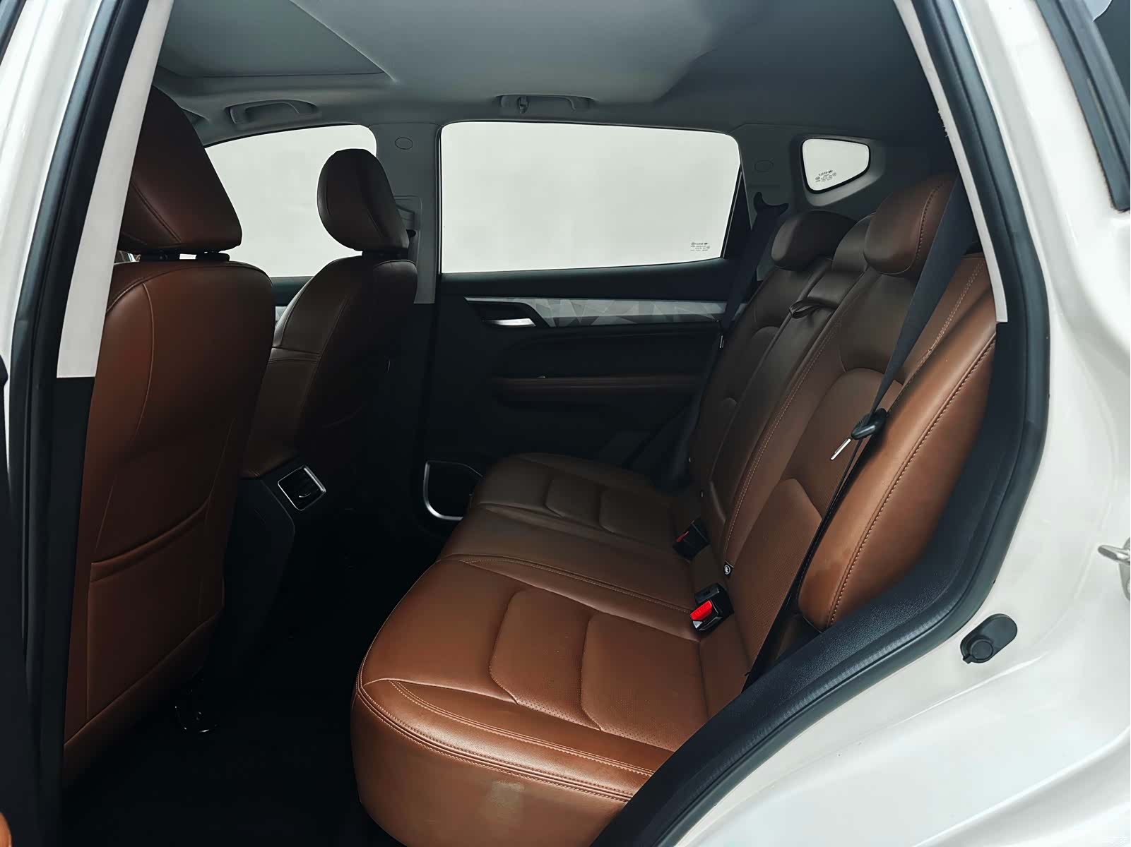 Geely X6, 2021 14