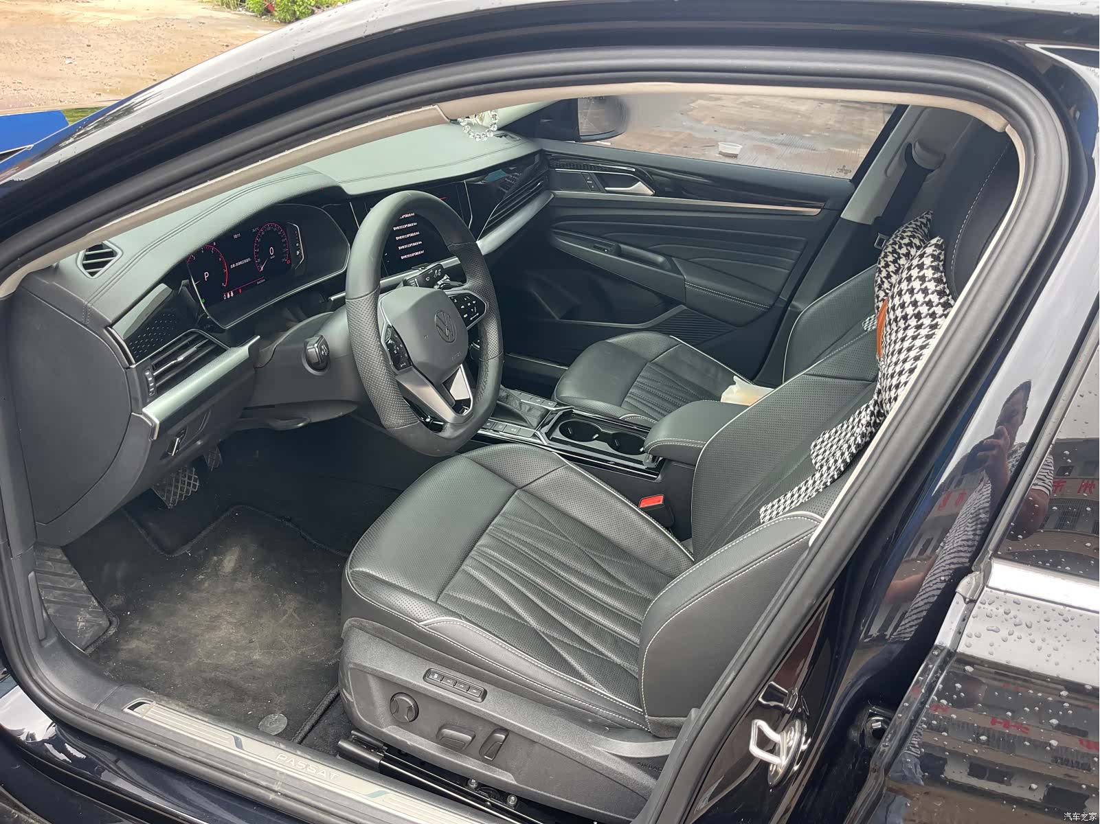 Volkswagen Passat, 2023 9