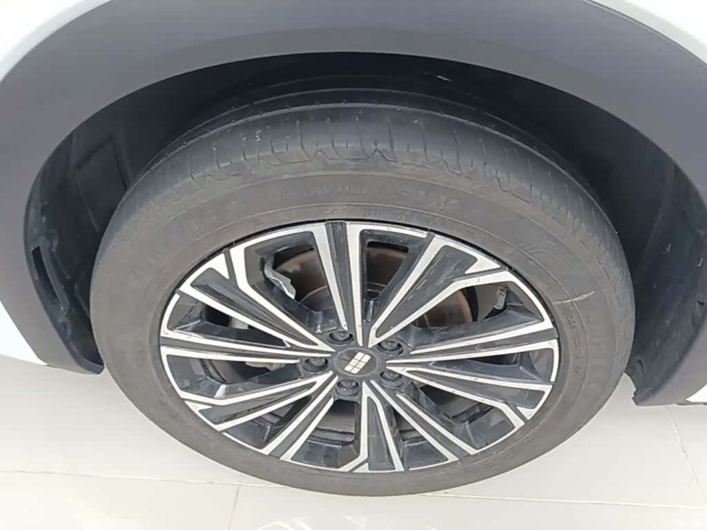 Geely 7, 2025 25