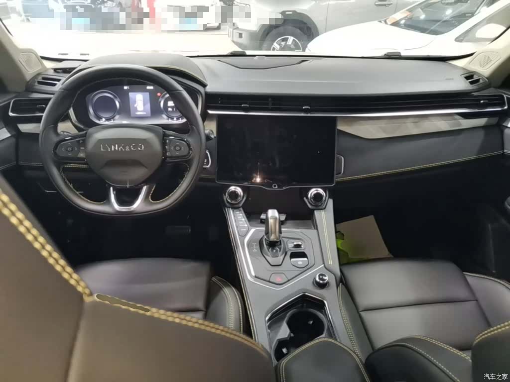 Lynk & Co 01, 2024 10