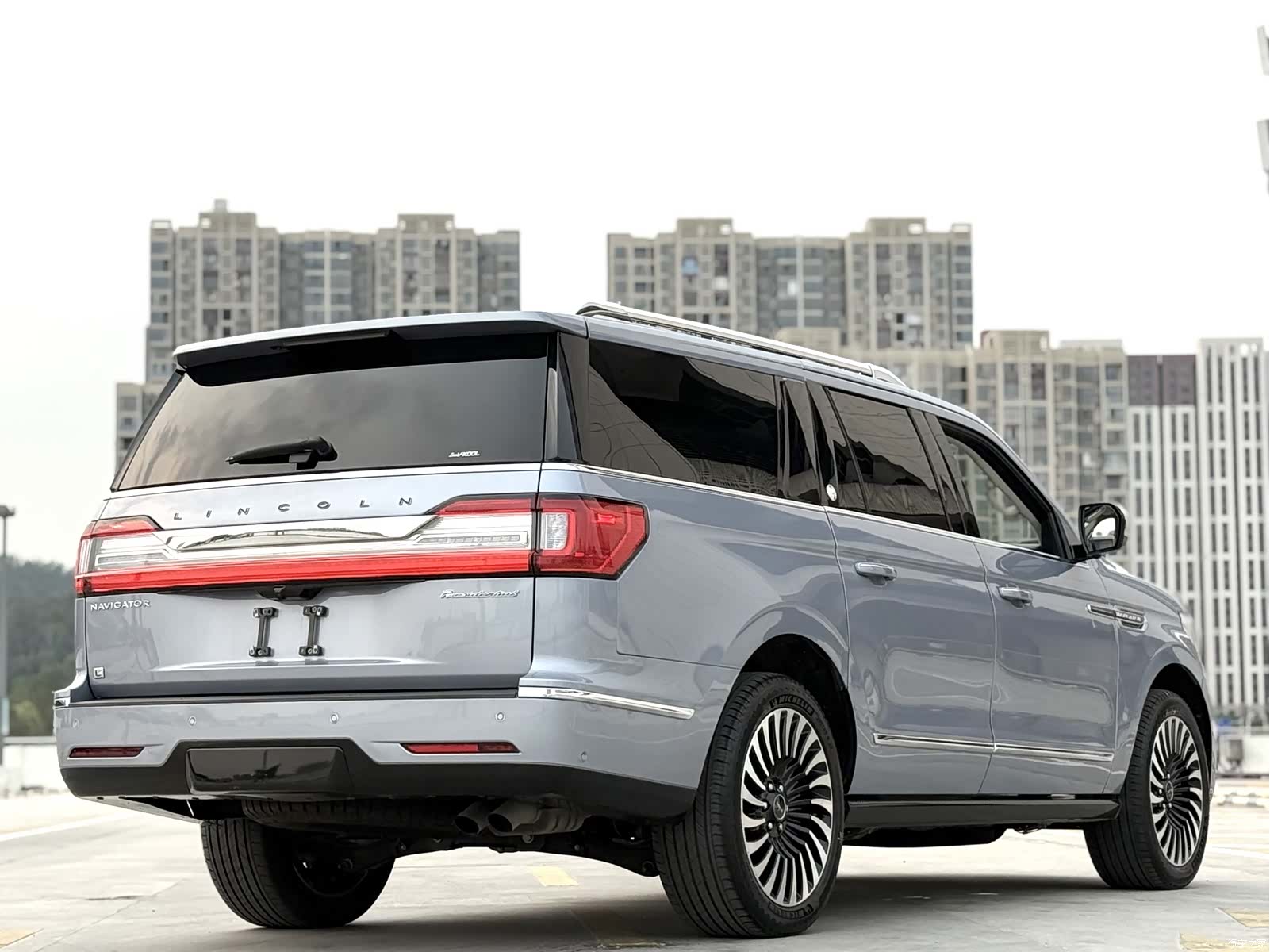 Lincoln Navigator, 2022 11