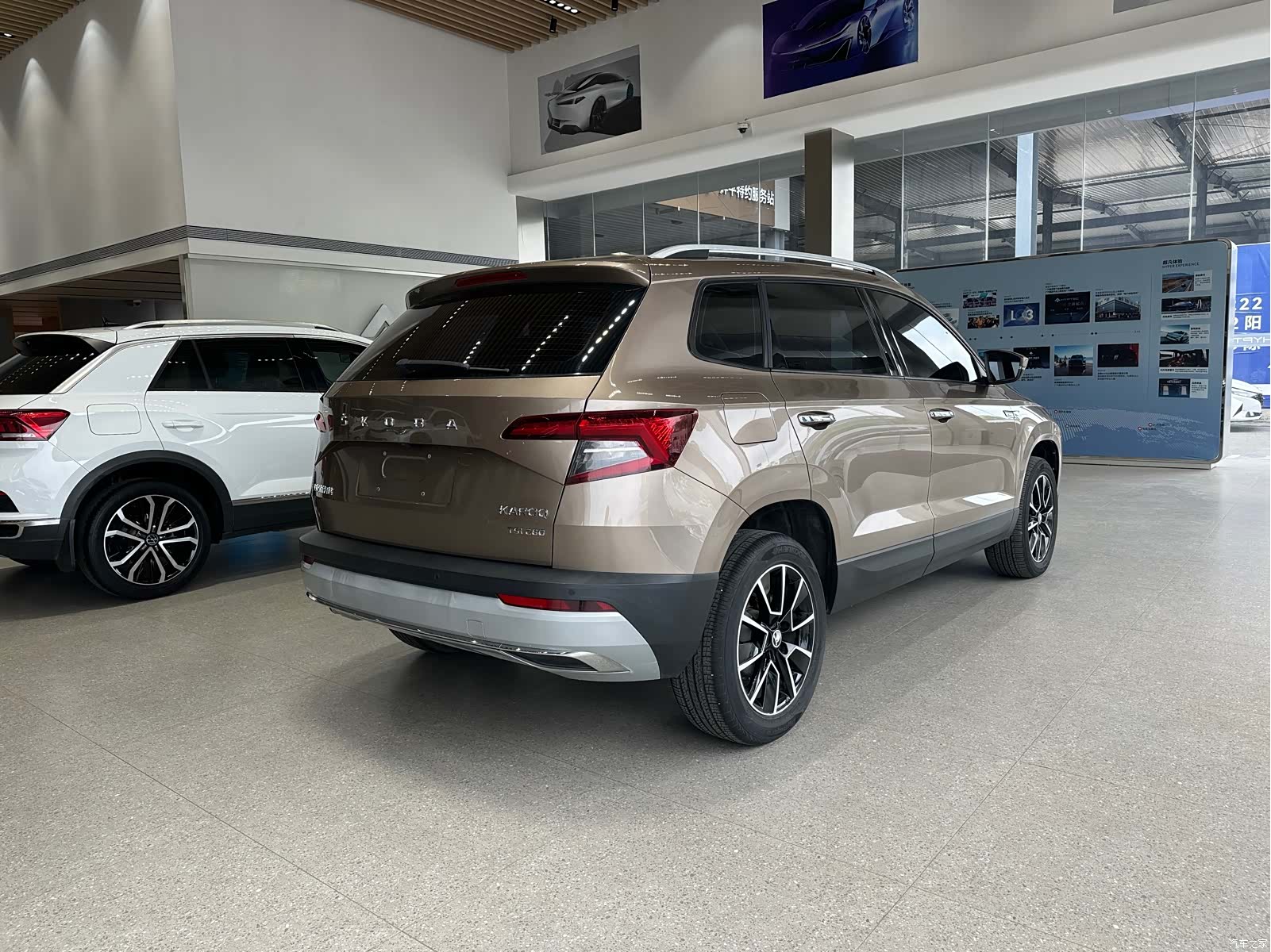 Skoda Karoq, 2020 6