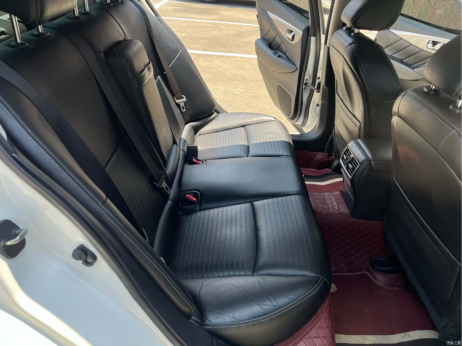 Infiniti Q50, 2014 11