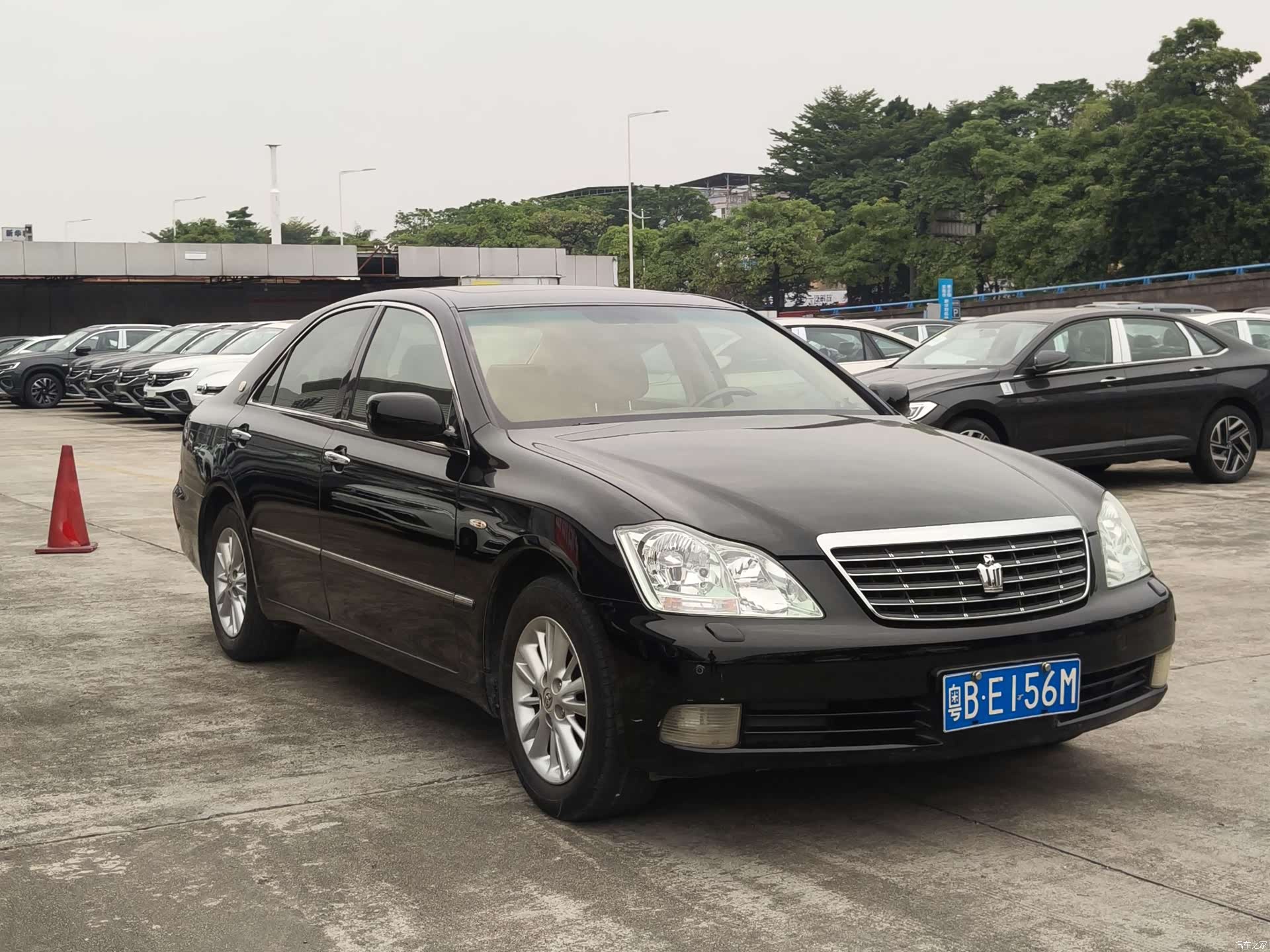 Toyota Crown, 2008 3