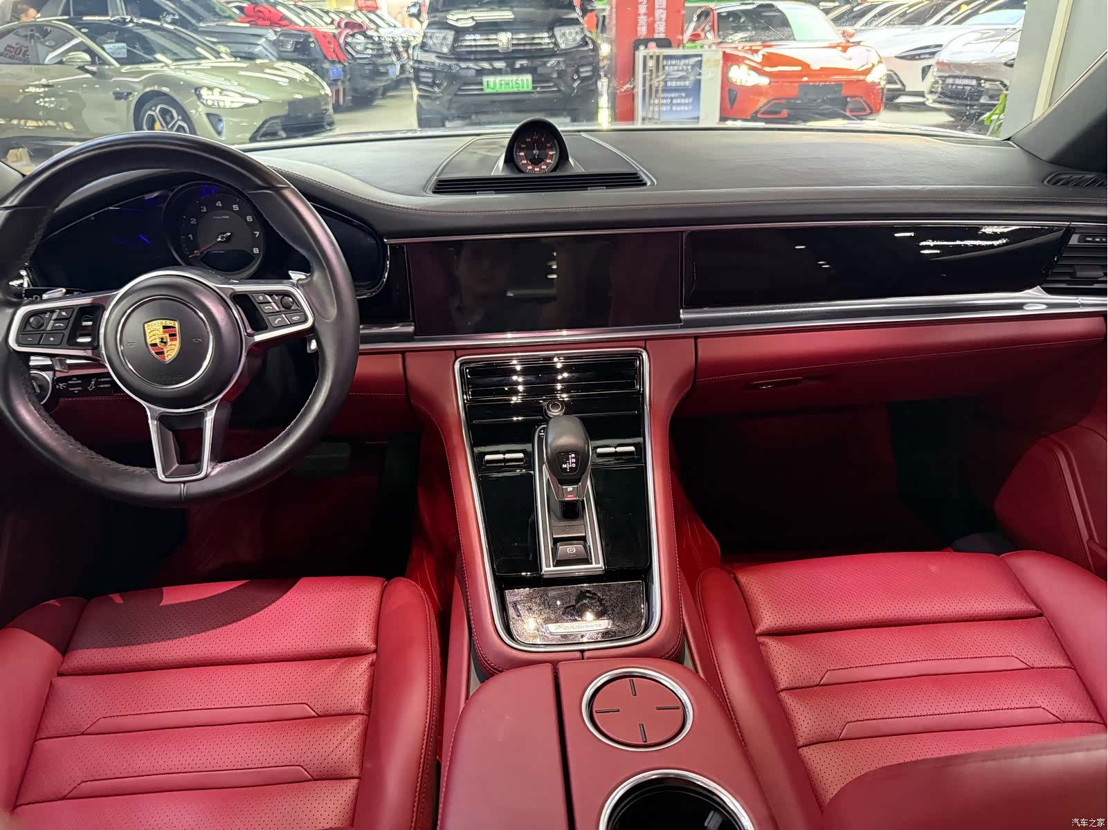 Porsche Panamera, 2019 10