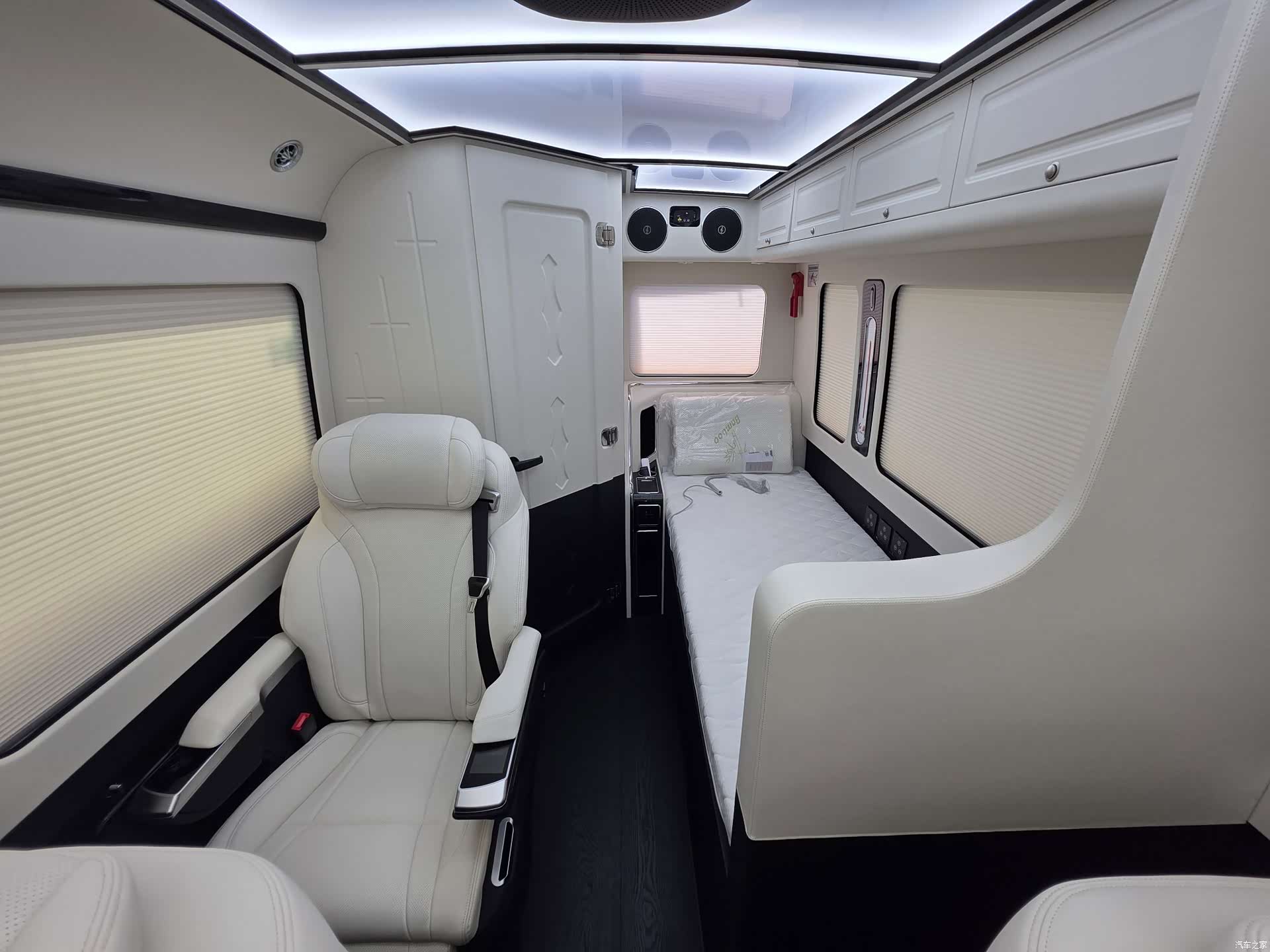 Hongqi 17, 2024 11