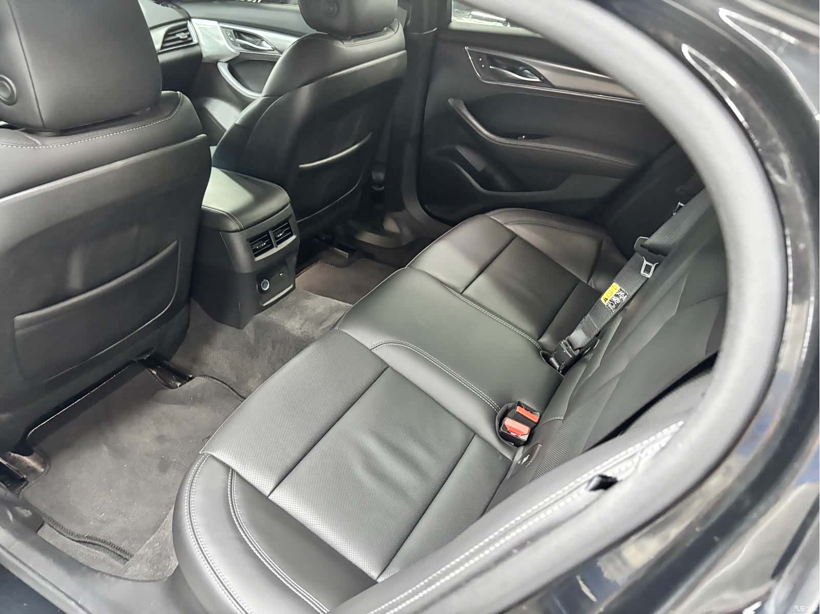 Cadillac CT5, 2023 9