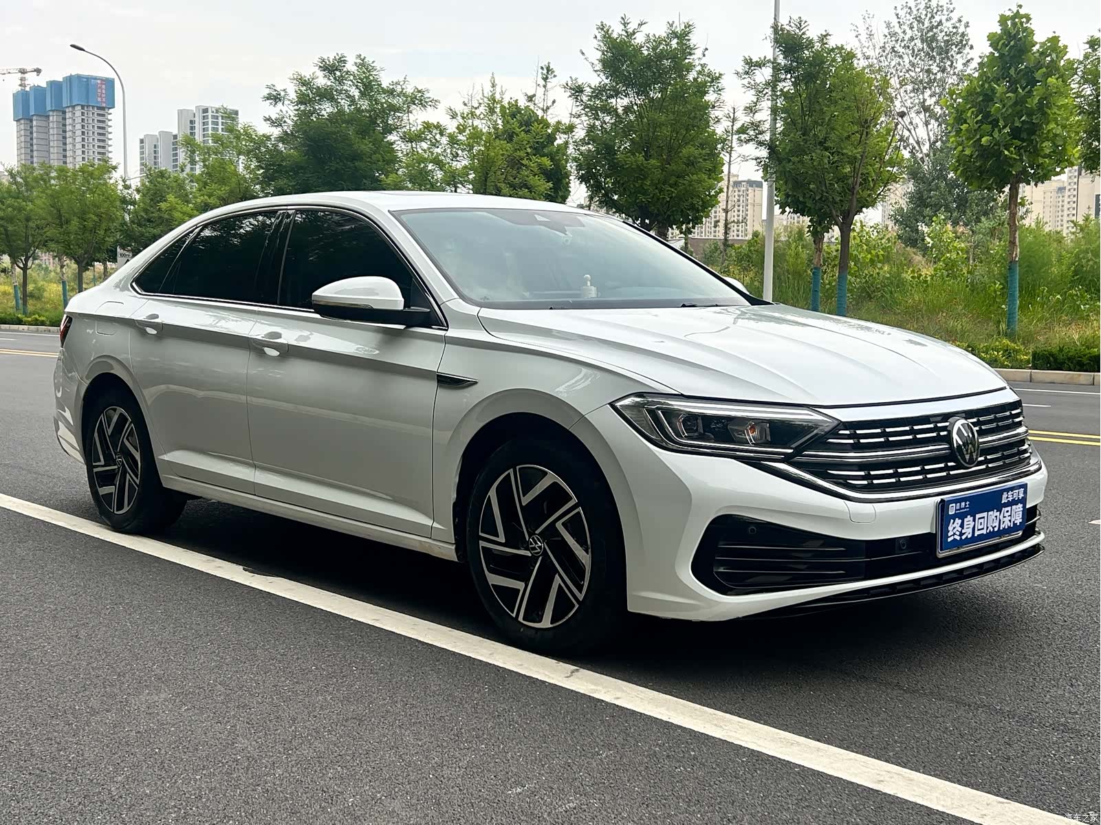 Volkswagen Sagitar, 2023 3