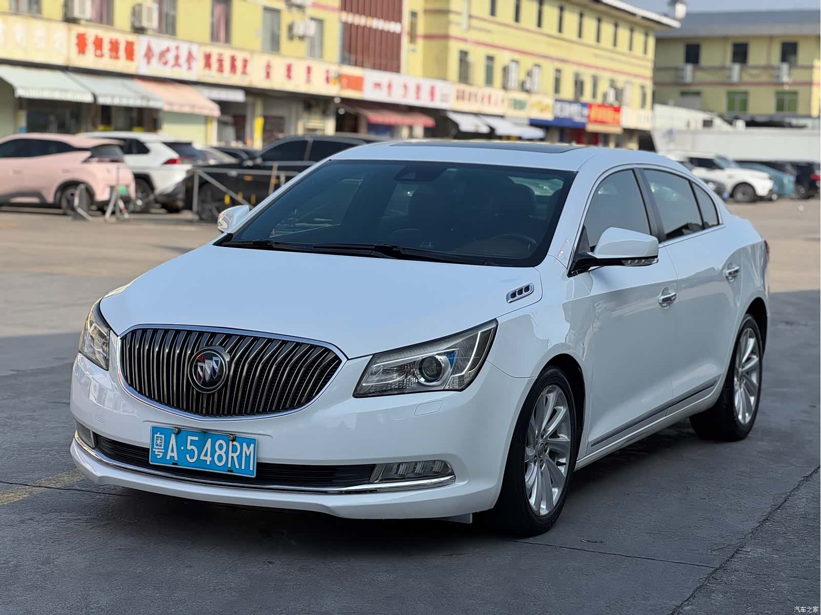 Buick LaCrosse, 2013 1