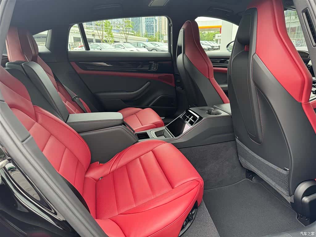 Porsche Panamera, 2025 8