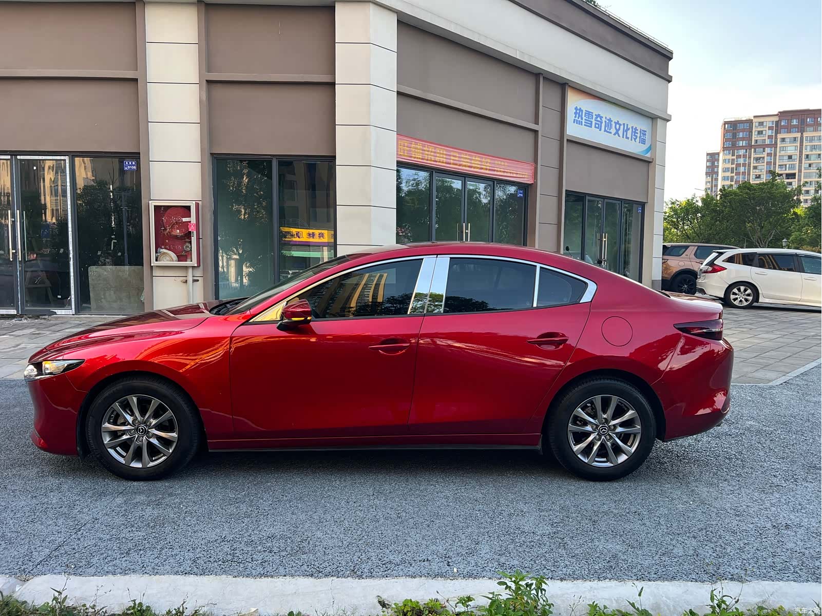 Mazda Mazda3, 2019 12