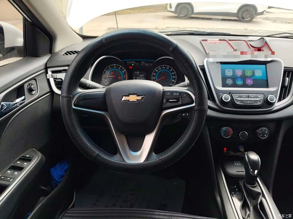 Chevrolet 320, 2019 3
