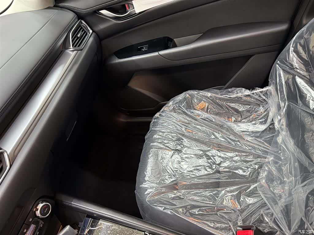 Mazda CX-5, 2026 13
