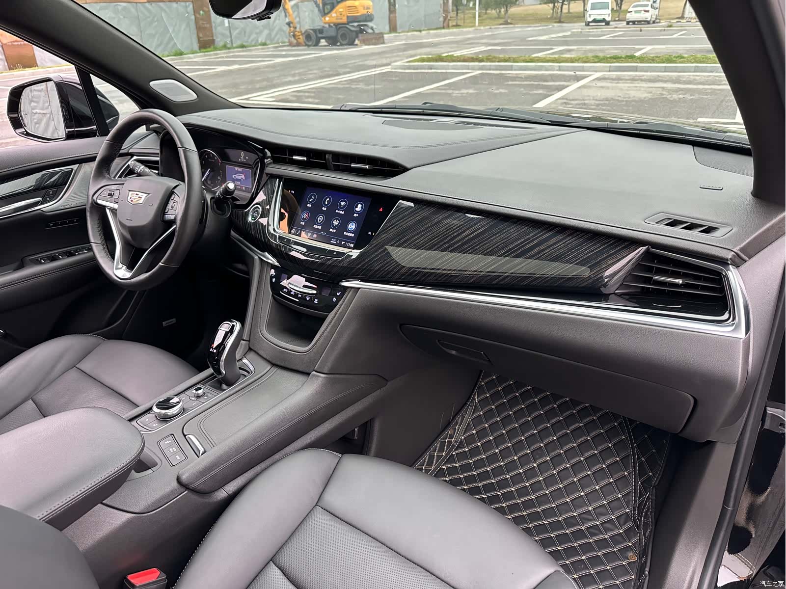 Cadillac XT6, 2022 13