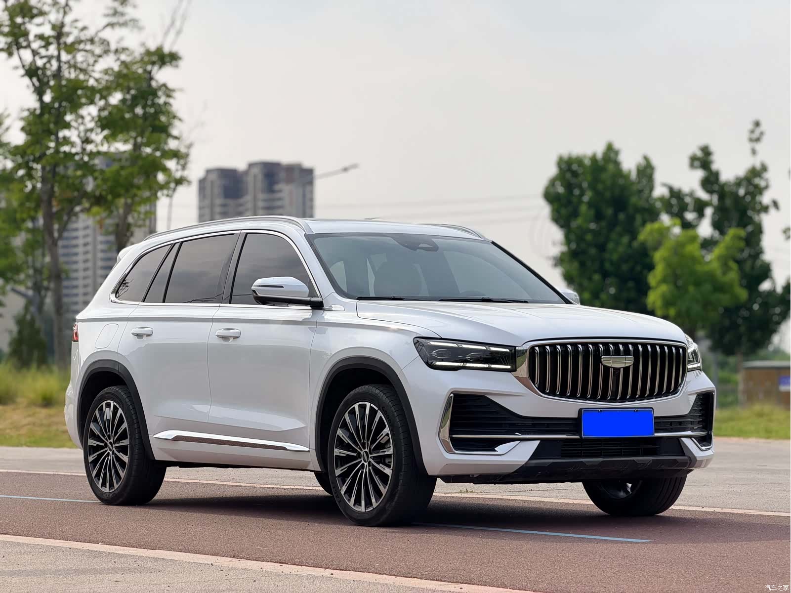 Geely Xingyue L, 2025 3