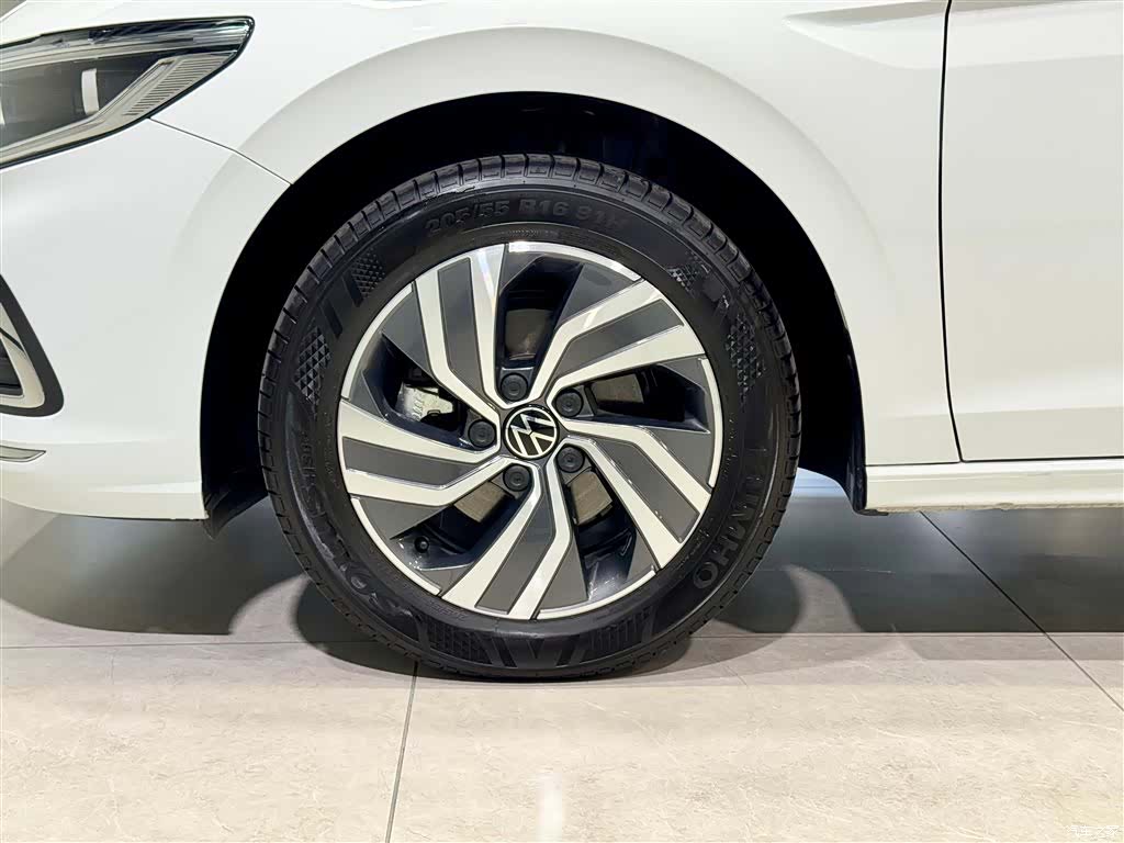 Volkswagen Bora, 2025 11