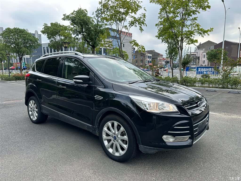 Ford Kuga, 2013 2