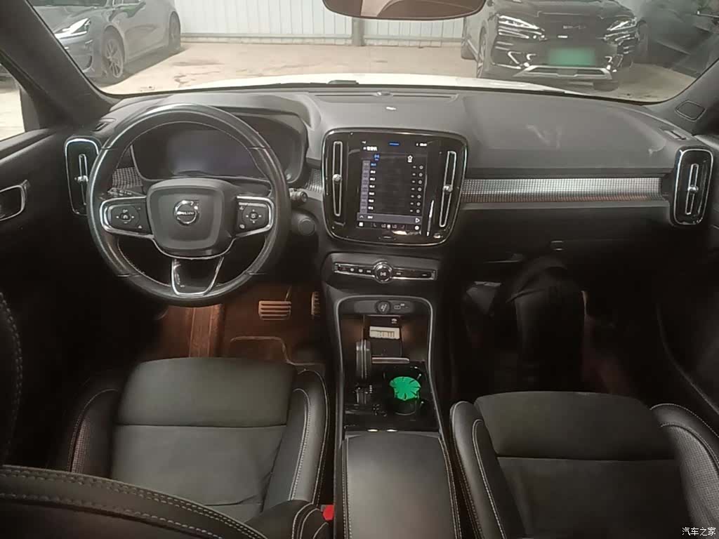 Volvo XC40, 2021 6