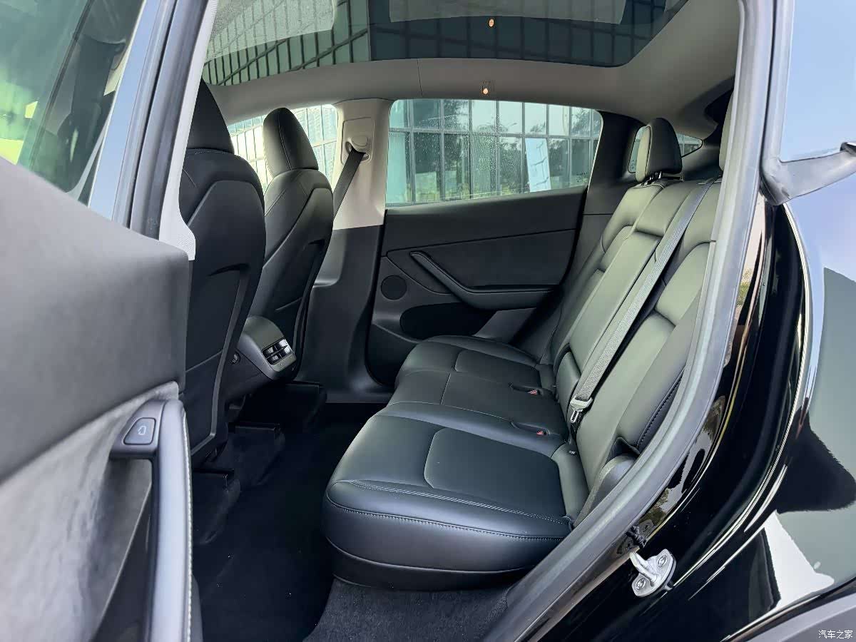Tesla Model Y, 2023 11