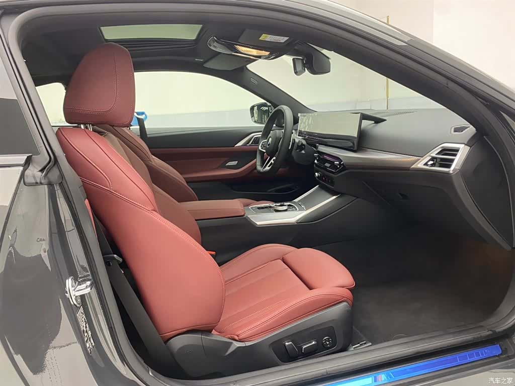 BMW 4 Series, 2026 18