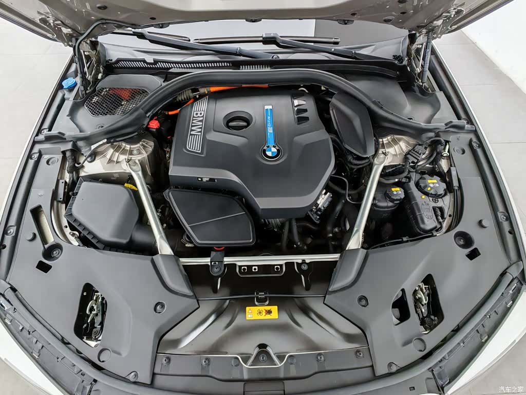 BMW 5 Series, 2018 6