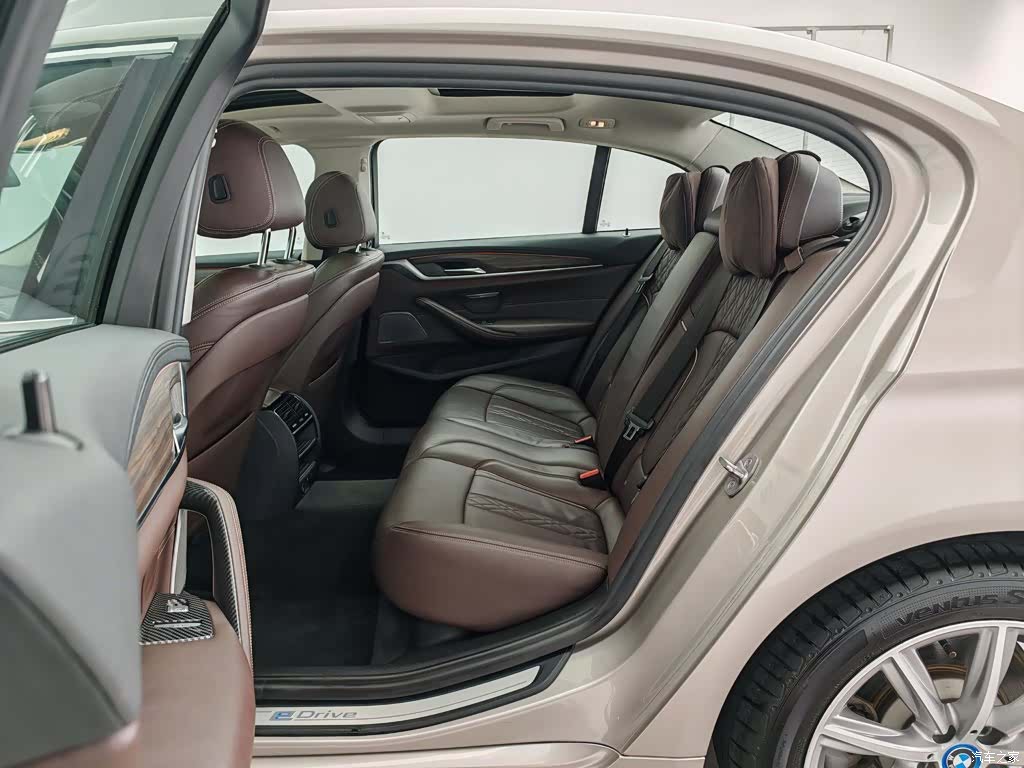 BMW 5 Series, 2018 15
