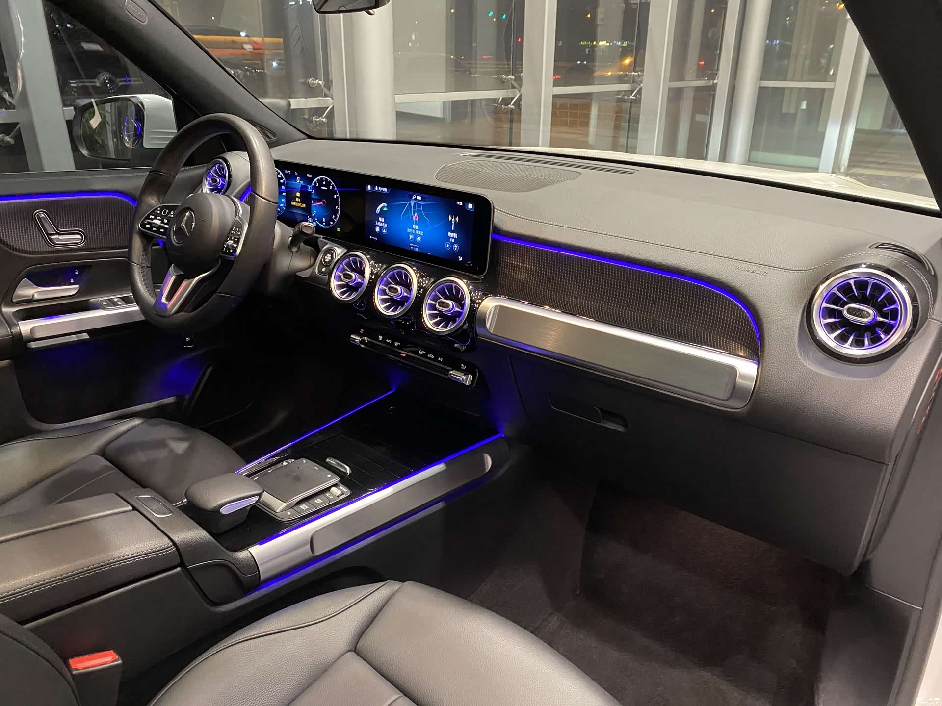 Mercedes-Benz GLB, 2020 12