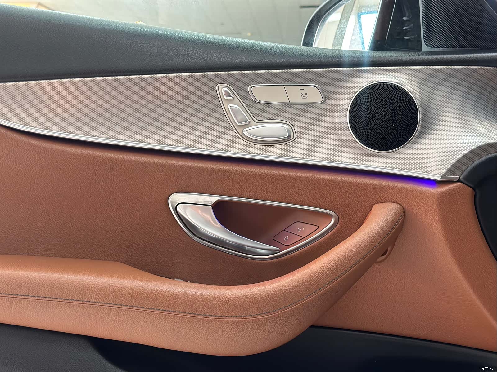 Mercedes-Benz E-Class, 2017 11