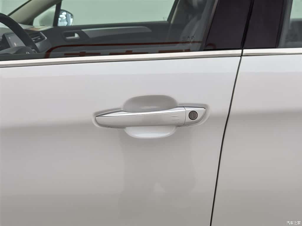 Citroen C5, 2019 18